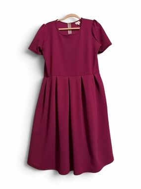 LuLaRoe Amelia Solid Magenta Plum Pleated Dress with Pockets 2XL